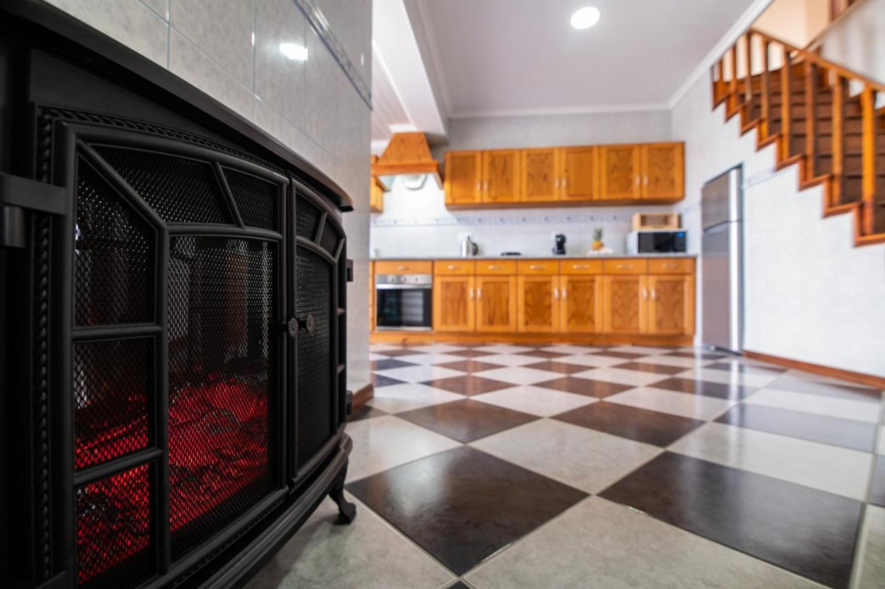 Casa Xadrez Villa Повоасао Екстериор снимка